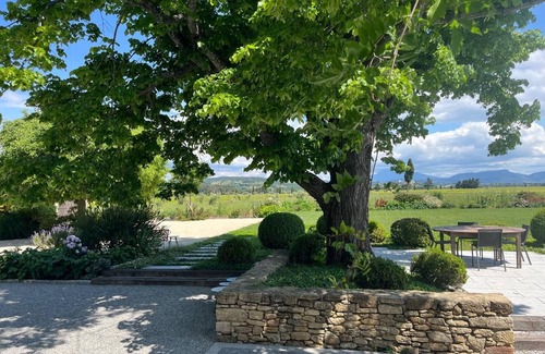 Sainte-Cecile-les-Vignes Other | Mas des Vignes, luxury villa surrounded by vineyards, sleeps 15