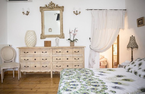 Vallabregues Other | Relax at Mas de l'Ilon: Pool, Spa & 9 Luxurious Bedrooms