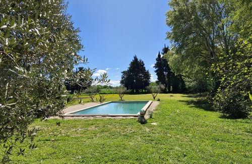 Bedarrides House | Relax at Mas de la Sorgue - Your Provence Getaway Awaits
