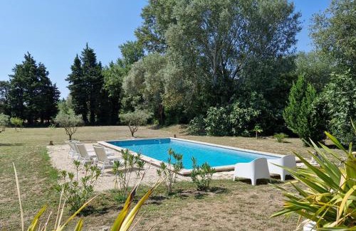 Bedarrides House | Relax at Mas de la Sorgue - Your Provence Getaway Awaits