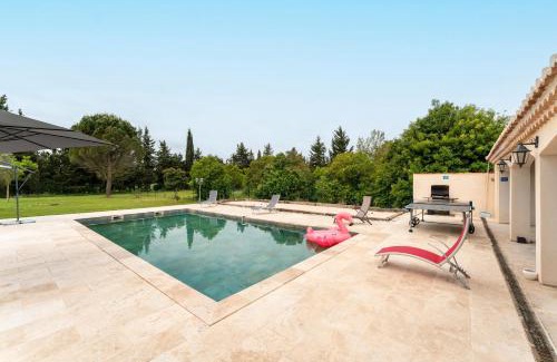 Saint-Etienne-du-Gres Villa | Discover Mas de la Tourrache: Family-Friendly Haven with Pool