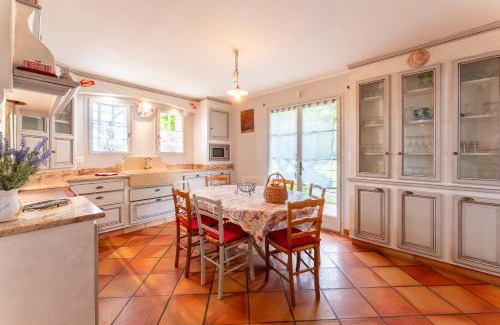 Saint-Etienne-du-Gres Villa | Discover Mas de la Tourrache: Family-Friendly Haven with Pool