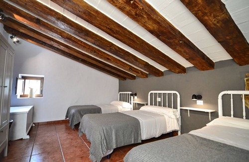 Benassal House | Relax at Mas de Tenesa with Spa and Family-Friendly Amenities