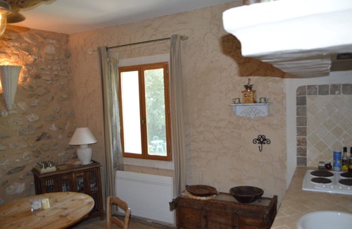Monteux Other | Discover Mas Delgado: Serene Retreat by Mont Ventoux