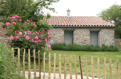 Le Cros House | Discover Mas des Clauzals: Oceanfront Bliss Awaits!