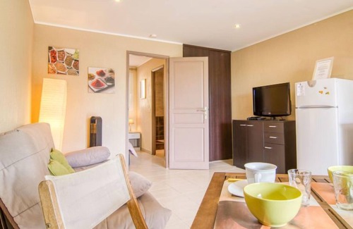 Bauduen Apartment | Relaxing Retreat at Mas des Grives with Spa & Family Amenities