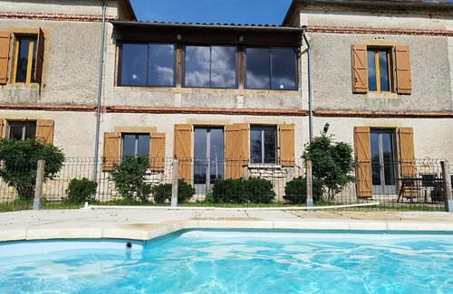 Lissac-et-Mouret House | Discover Mas des Maries: Family-Friendly Haven with Pool