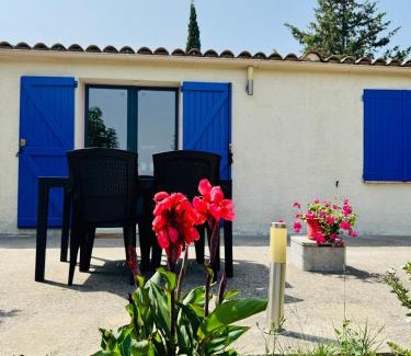 Lezignan-Corbieres Bed & Breakfast | Relax at Mas des Tournevents: Oceanfront with Pool