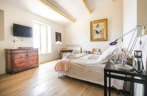 Saint-Saturnin-les-Apt Other | Secluded Mas in Provence with Breathtaking Luberon Views