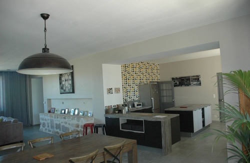 Caderousse Other | Tranquil Mas in Provence Nestled Among Breathtaking Vineyards