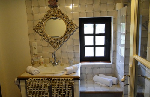 Orange House | Discover Mas Julien: Exceptional Stay with Pool & Spa