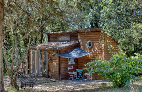 Saint-Christol-Les-Ales Bed & Breakfast | Discover Mas Les Micocouliers: Oceanfront Family Retreat
