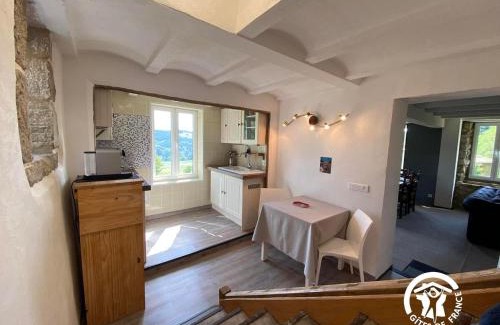 Saint-Laurent-de-Cerdans House | Guest Rated 9.8: Family-Friendly MAS LO BOACH Hotel