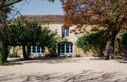 Althen-des-Paluds House | Discover Mas Lumino d'Althen: Top-Rated Retreat with Spa