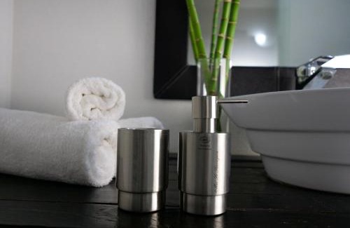 Saintes-Maries-de-la-Mer Hotel | Discover MAS MLS: Pet-Friendly Haven with High Guest Ratings