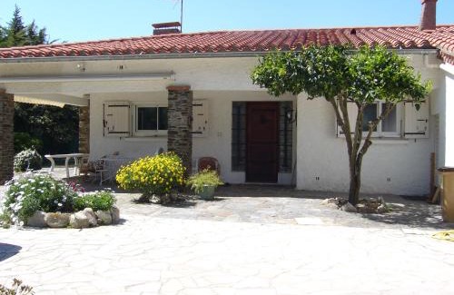 Sorede Apartment | Relaxing Retreat Between Mediterranean and Pyrenees
