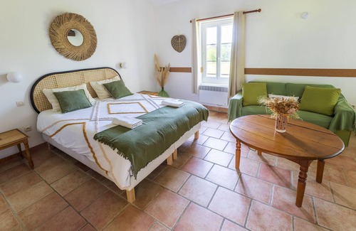 Fox-Amphoux House | Mas Provençal Avec Piscine