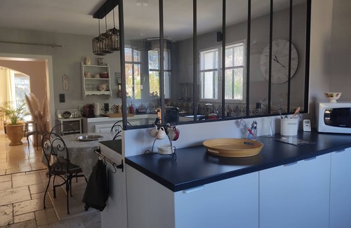 Rognes Other | Idyllic Mas Provençal with Private Pool for 8 Guests