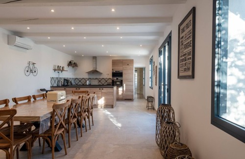 Gard Rhodanien Other | Idyllic Mas Provençal with Refreshing Swimming Pool