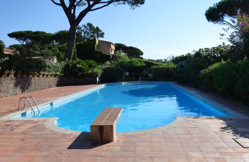 Guerrevieille Villa | Idyllic Sea View Retreat Near Saint Tropez - Pet Friendly