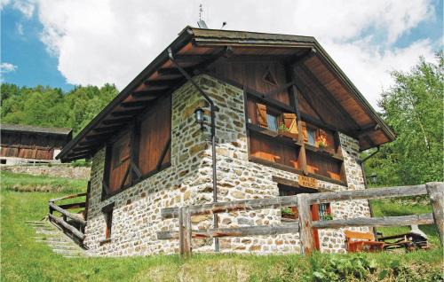 Celledizzo House | Mas Roncal 5: Exceptional Stay with Pet & Child Amenities