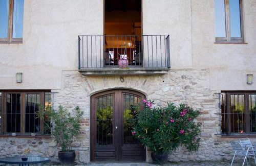 Benissanet House | Experience Mas Taniet Hotel Rural: Oceanfront Retreat Awaits