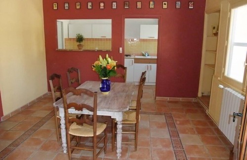 Vauvert House | Mas Tolosan: Guest Rated 9.8 with Pool and Spa Amenities