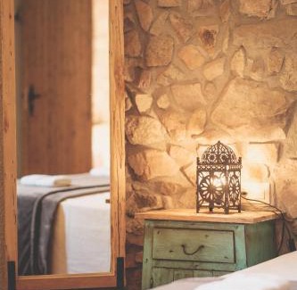 Arbucies House | Agroturismo Mas Vilar: Feel at Home with Ocean Views