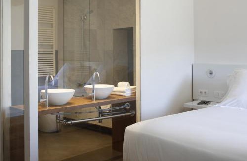 Vilamaniscle Hotel | Oceanfront Escape at Mas Vivent - Rated 9.5/10 by Guests