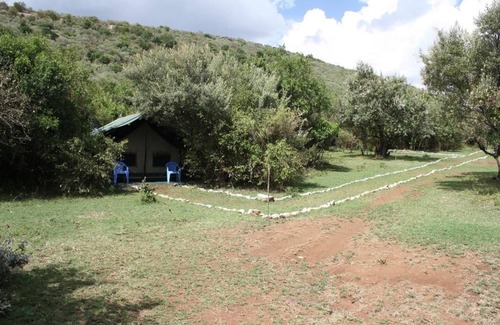 Maasai Mara Other | Experience Masai Adventure Camp: Family-Friendly Retreat