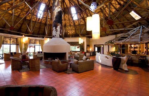Maasai Mara Cabin | Experience Comfort at Masai Mara Sopa Lodge with Ocean Views