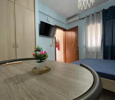 Komotini Apartment | Guest Rated: Masali Studios - Family-Friendly Retreat