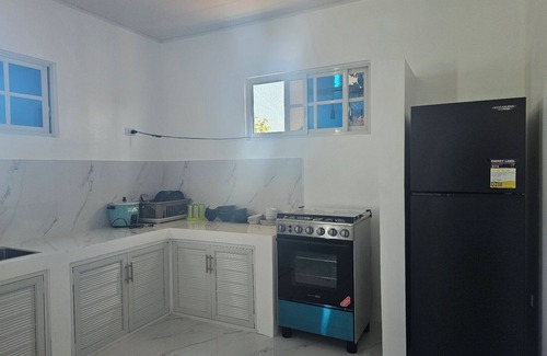 Pangasinan Province Villa | Seaside Retreat at Masamirey Hilltop Cottage with Breakfast