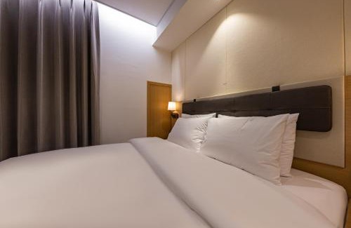 Masan Hotel | Budget-Friendly Stay at Masan Daisy Hotel with Great Reviews