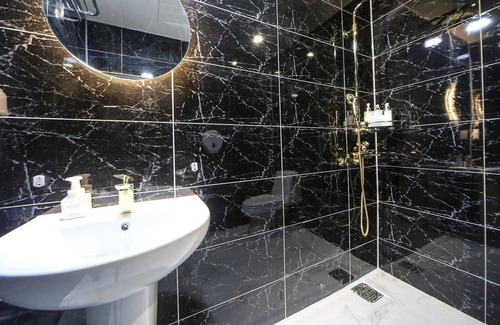 Masan Hotel | Top-Rated Masan First Class Hotel with Breakfast Included