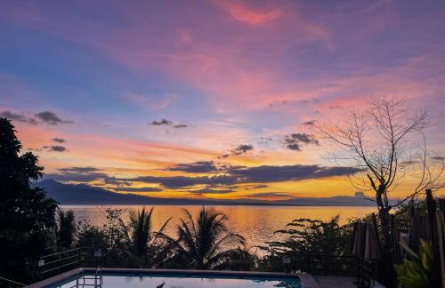 Santander Resort | Oceanfront Masayahin Cabanavillas with Pool & Restaurant