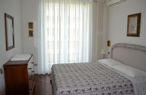 Tricolore Apartment | Central Mascagni Apartment: Family-Friendly Comfort Awaits