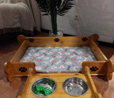 Benaocaz Apartment | Pet-Friendly Retreat: Mascotas 1 with High Guest Ratings