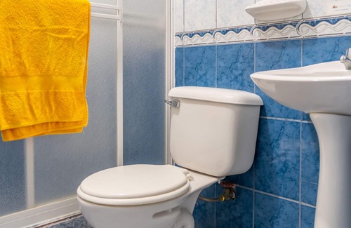 Otavalo Hotel | Explore Mashys Hostal: Rated 9.6/10 with Pool & Spa