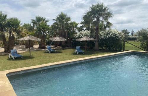 L'Aldea House | Relax at Masia Botargo: Pet Friendly with Oceanfront Bliss