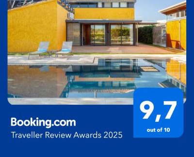 San Martin Sarroca House | Relax at Masia Cal Sisplau with Pool and Vineyard Views