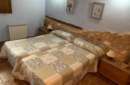 Monroyo House | Child-Friendly Getaway at Masia de la Serra de la Cogulla