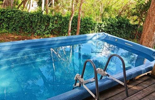 El Roc de Sant Gaieta Villa | Pet-Friendly Haven: Masia Del Roc with Oceanfront Pool