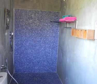 Cretas House | Discover Granja Masia Katmandu: Pool & Breakfast Included