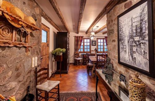 Darnius Apartment | Inviting Masia Mimosa Montaña: Pet Friendly with Pool