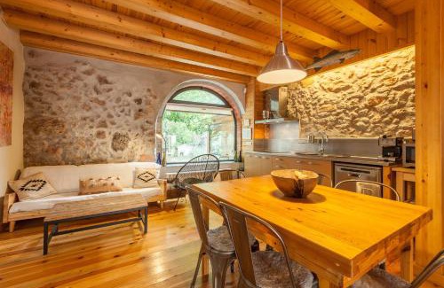 Pontons House | Discover Masia Spa Can Pascol Eco-Friendly Retreat