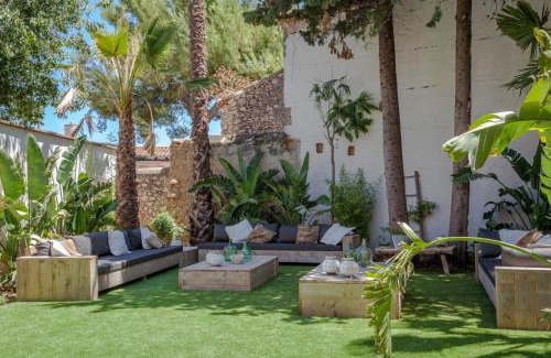 Sant Pere de Ribes Villa | Experience Masia Victoria: Oceanfront Retreat with Pool
