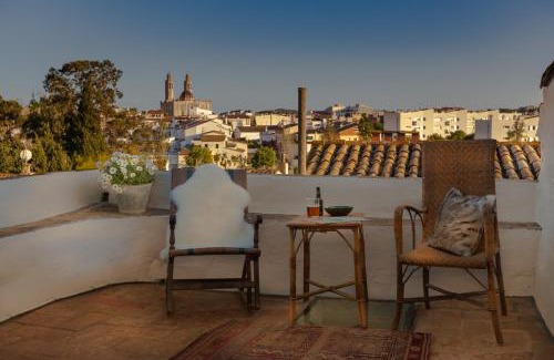 Sant Pere de Ribes Villa | Experience Masia Victoria: Oceanfront Retreat with Pool
