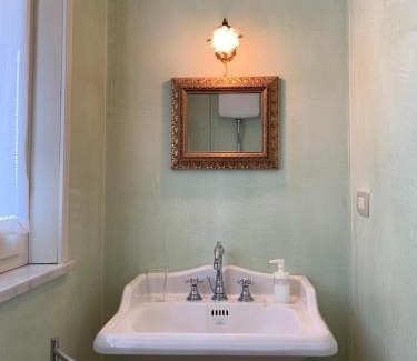 Parma House | Discover Family-Friendly Comfort at Masnadieri 18