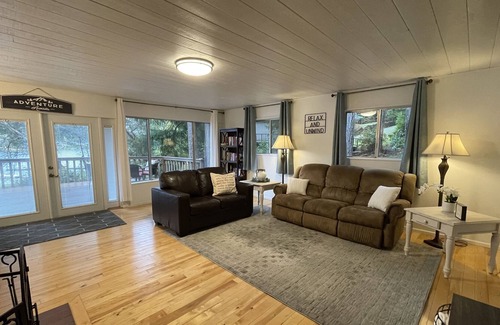Grapeview House | Mason Lake waterfront house on 1 acre with 100ft of private lakefront and a dock